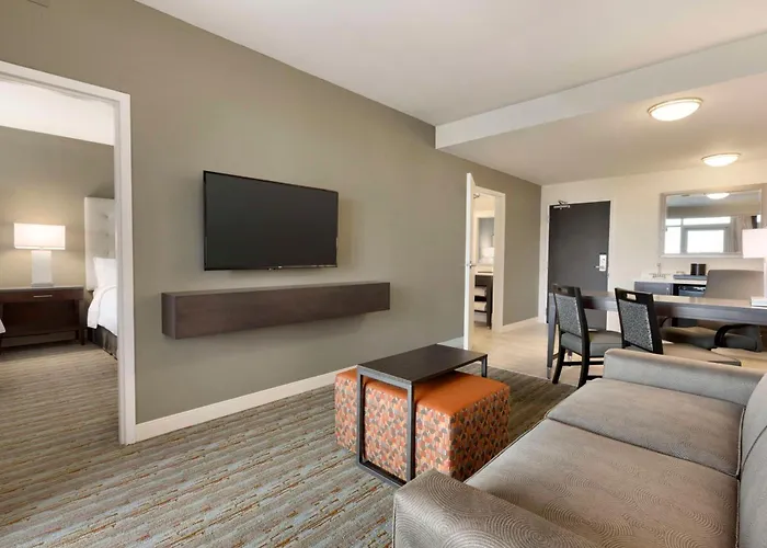 Embassy Suites By Hilton Greenville Downtown Riverplace
